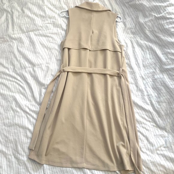 Seven Sister M Boutique Beige Waterfall Long Vest with Tie Medium - Picture 3 of 4